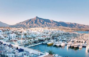 10 x 3.5 متر متررسو القارب Puerto Banus مارينا للإيجار