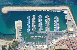 10 x 3 متر Berth Club Nautico Moraira مارينا للبيع