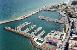 10 x 3 متر متررسو القارب Real Club Nauticio Roquetas de Mar مارينا للبيع