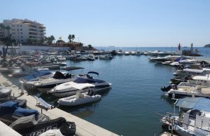 10 x 3.5 متر متررسو القارب Club Nautico Palma Nova مارينا للبيع