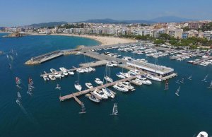 10 x 3.75 متر متررسو القارب Club de Vela Blanes مارينا للبيع