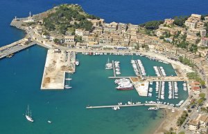 10 x 4 متر متررسو القارب Puerto de Soller مارينا Tramontana للبيع