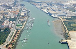 10 x 4 متر متررسو القارب Real Club Nautico del Puerto de Santa María مارينا للبيع