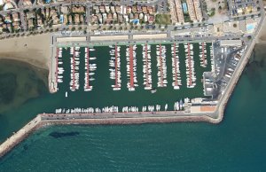 10 x 4.25 متر متررسو القارب Puerto Deportivo Pobla مارينا للبيع