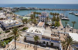 12 x 3.5 متر متررسو القارب Estepona مارينا للإيجار