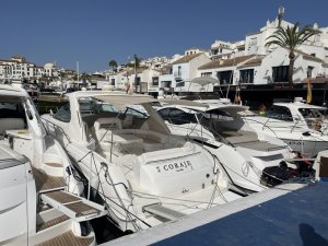 18 x 4.8 متر متررسو القارب Puerto Banus للبيع (parking space included)