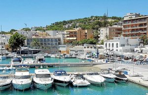 25 متر متررسو القارب مارينا Port Calanova