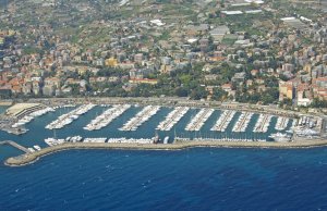 26 x 5.9 متر متررسو القارب San Remo Portosole مارينا