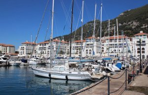 50 متر متررسو القارب Queensway Quay مارينا