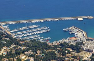 6.5 x 2 متر متررسو القارب Club Nautico Javea مارينا للبيع