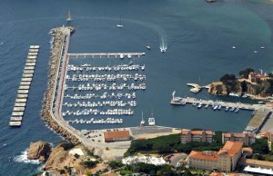 Sant Feliu de Guixols مارينا